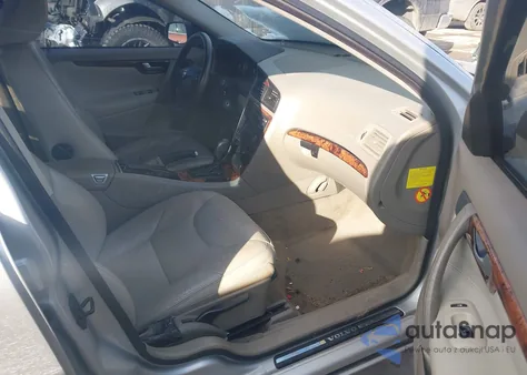 2005 Volvo S60 2.4 из США, поврежденный, VIN YV1RS612952450899